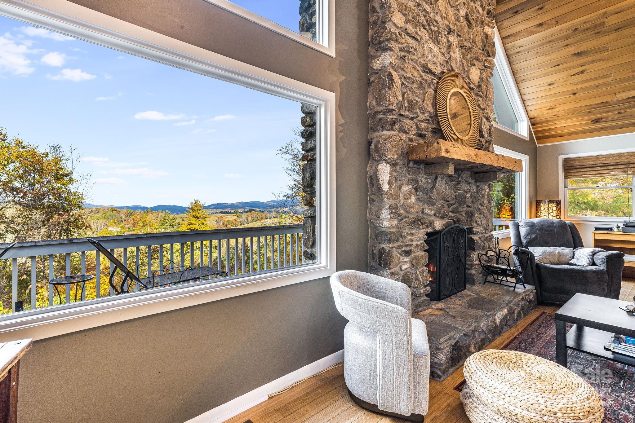 Jupiter Crest - Residential