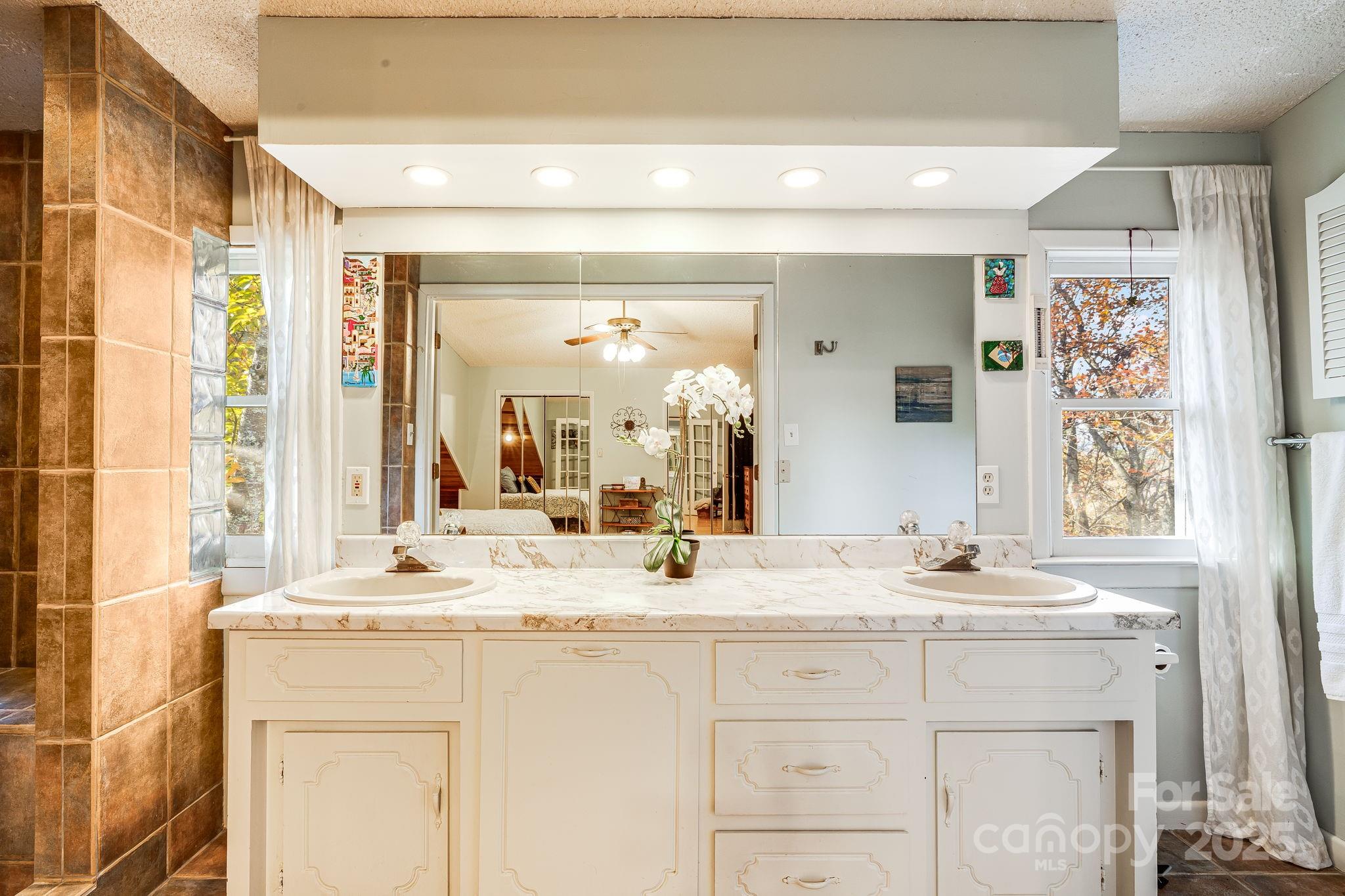 Jupiter Crest - Residential