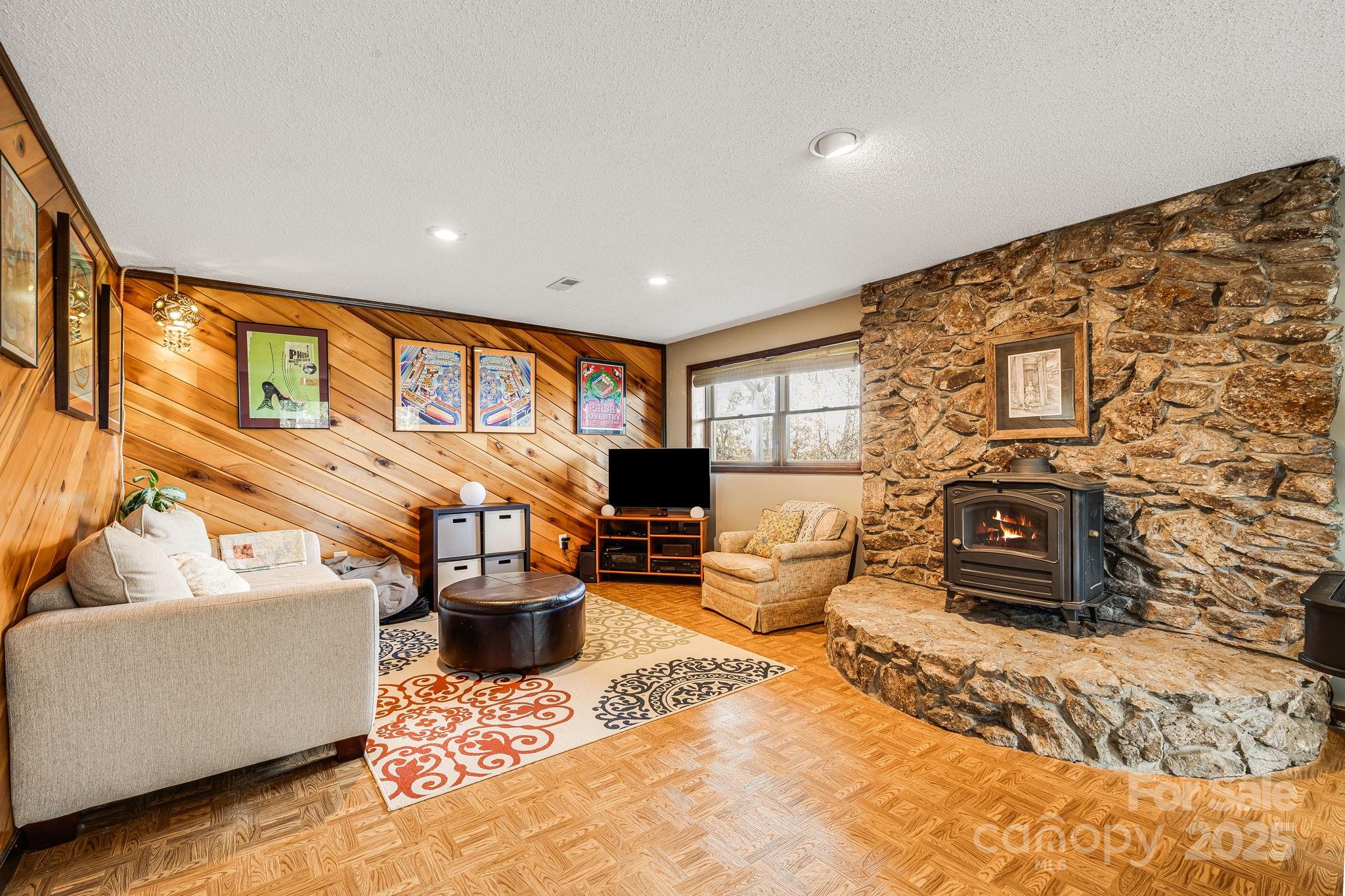 Jupiter Crest - Residential