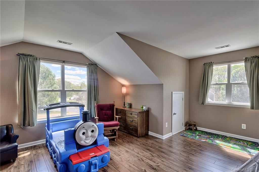 Regent Park - Residential