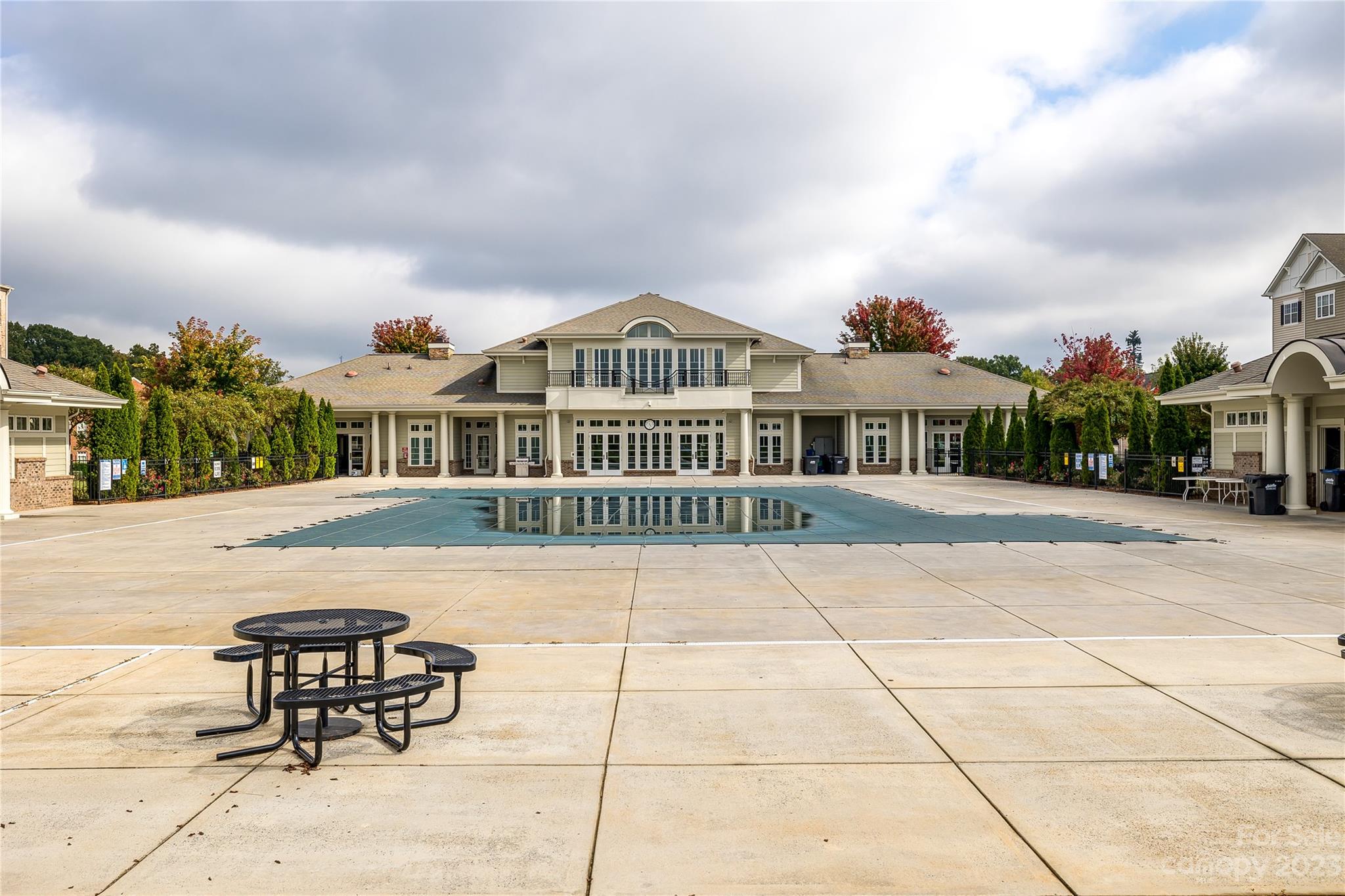 Park South Station - Residential