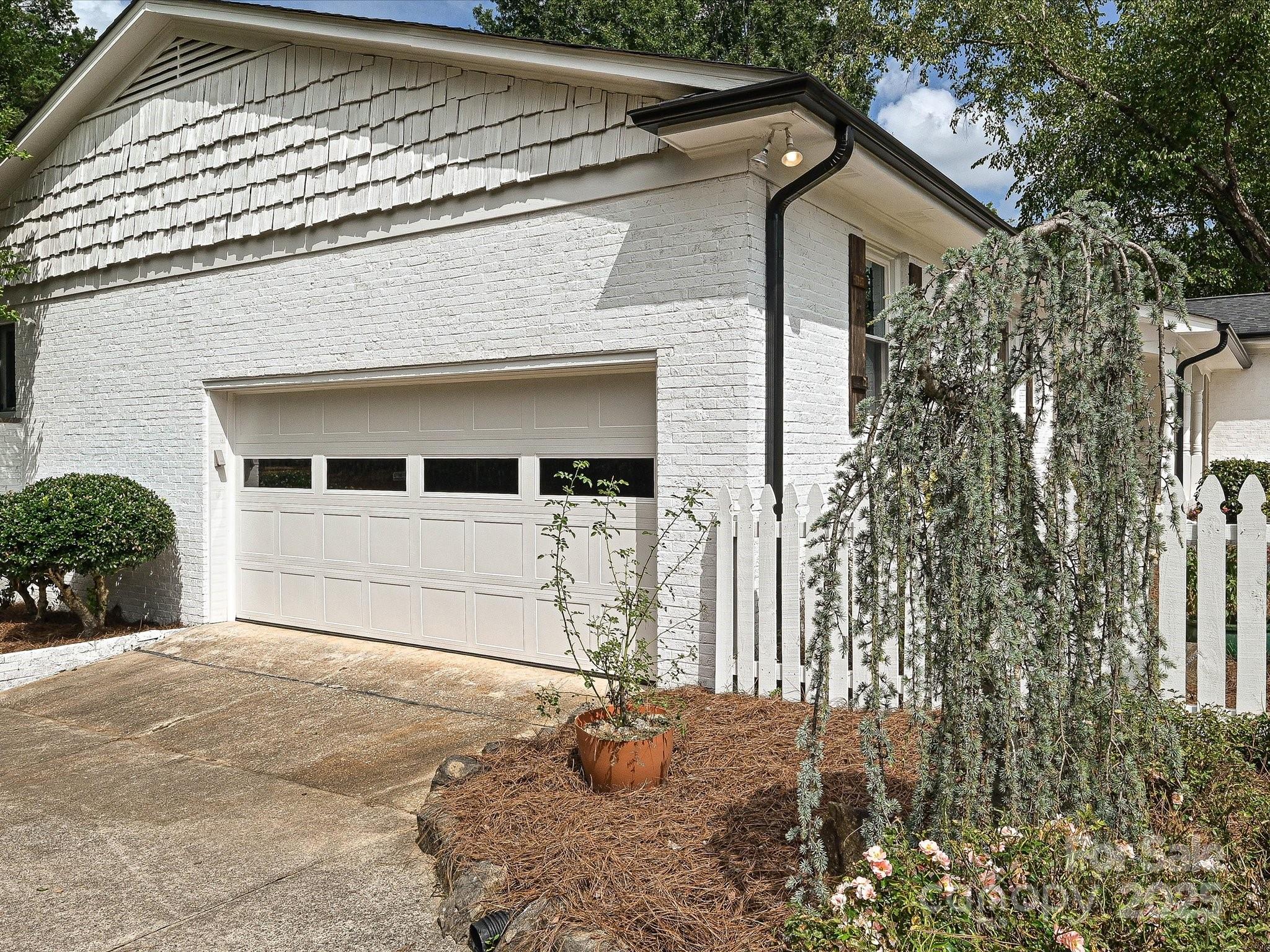 3849 Bon Rea Drive