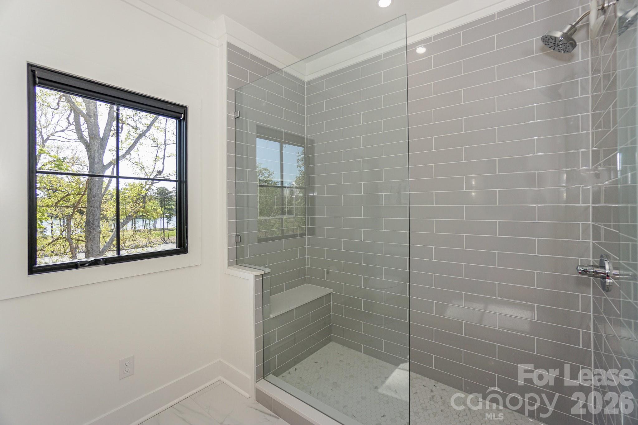 Pinnacle Shores - Residential Lease