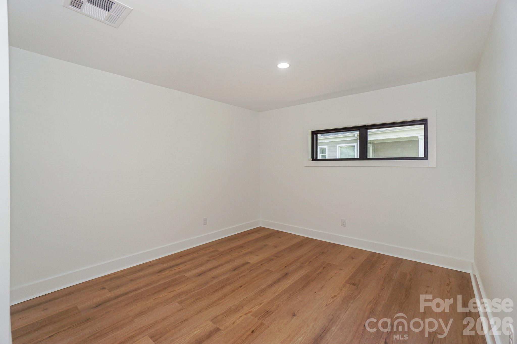 Pinnacle Shores - Residential Lease