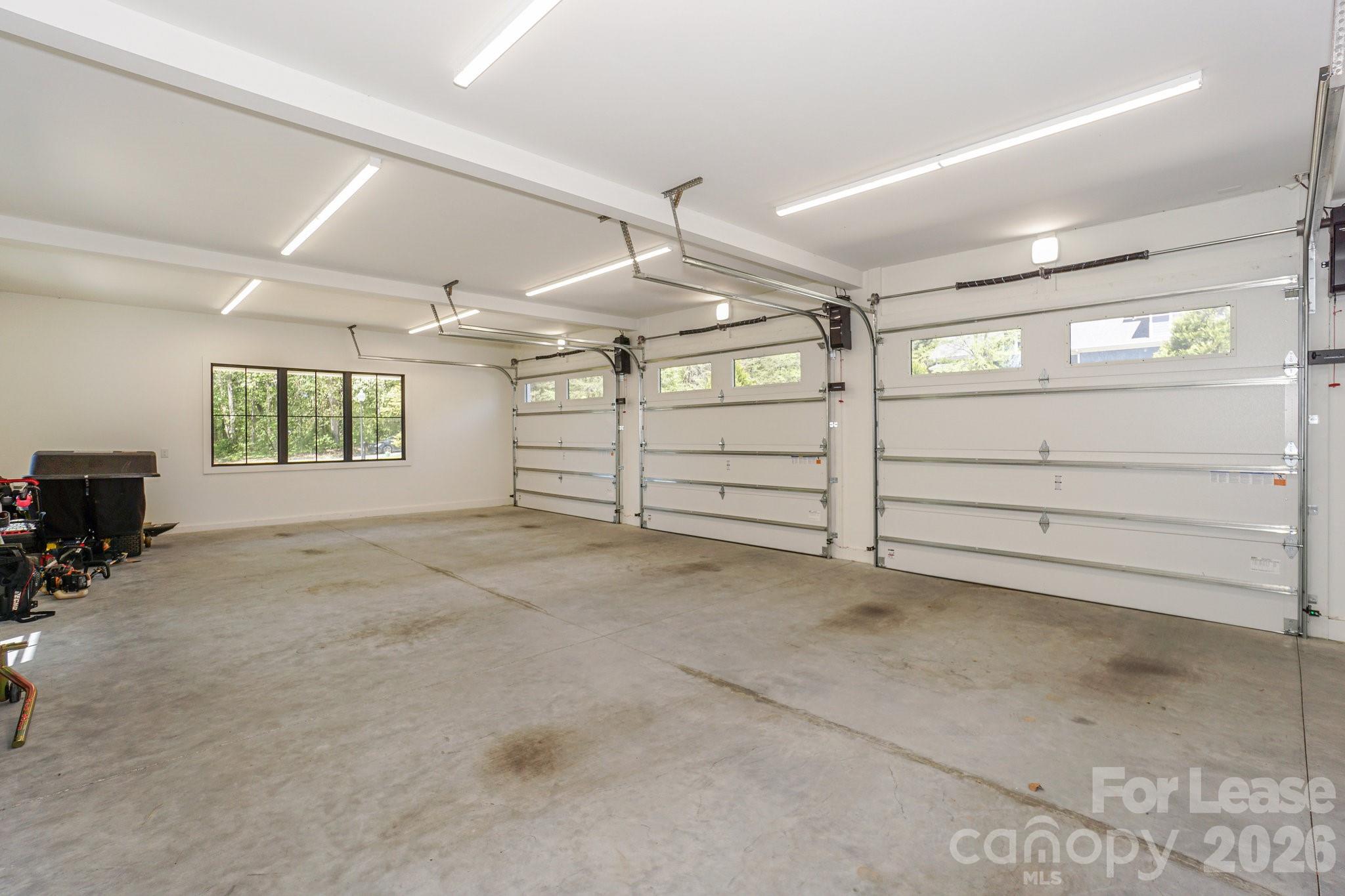 Pinnacle Shores - Residential Lease