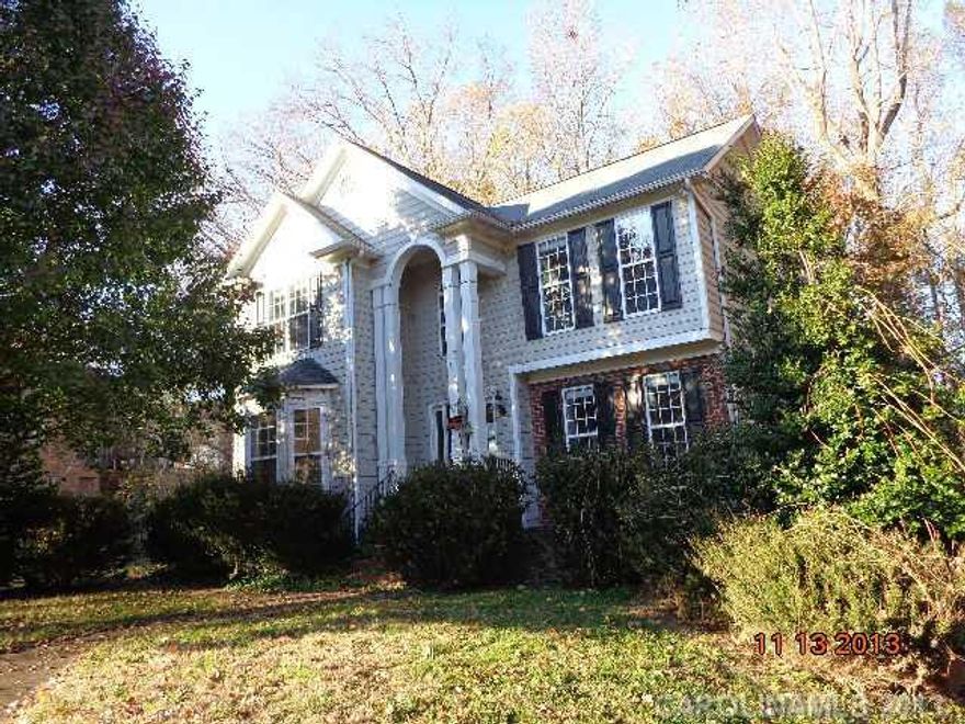 Property is now marked for upcoming auction.. Please check REALTYBID.com beginning 5/6/2014...Property to be sold " AS IS"  Buyer/Agent to verify all information.  All offers/ showings must have pre-qual/ proof of funds letter.  Agents, please refer to "Agent Remarks" section of MLS for further instructions.