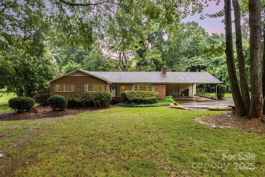 Charming Brick Ranch on Spacious Lot – No HOA!
Don’t miss this well-maintained brick ranch located in a well-established neighborhood! Situated on a generous lot, this home offers an attached carport and plenty of outdoor space for gardening, entertaining, or relaxing.
Enjoy the freedom of no HOA restrictions and the convenience of being just minutes from local shopping, dining, and everyday essentials. Whether you're a first-time buyer, downsizing, or looking for a solid investment, this property offers timeless charm and great potential in a prime location.
Schedule your tour today and see all this home has to offer!