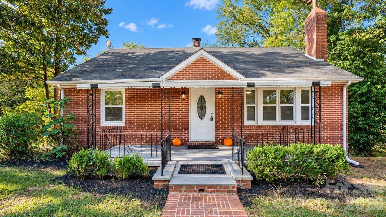 205 Sunrise Avenue