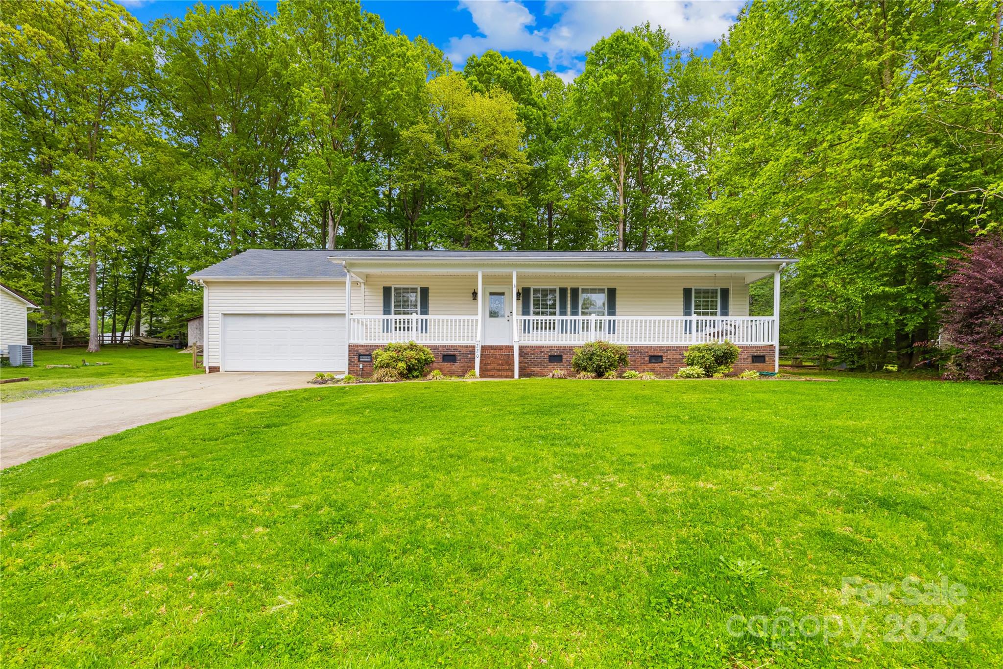 MEADOW GLEN - Residential