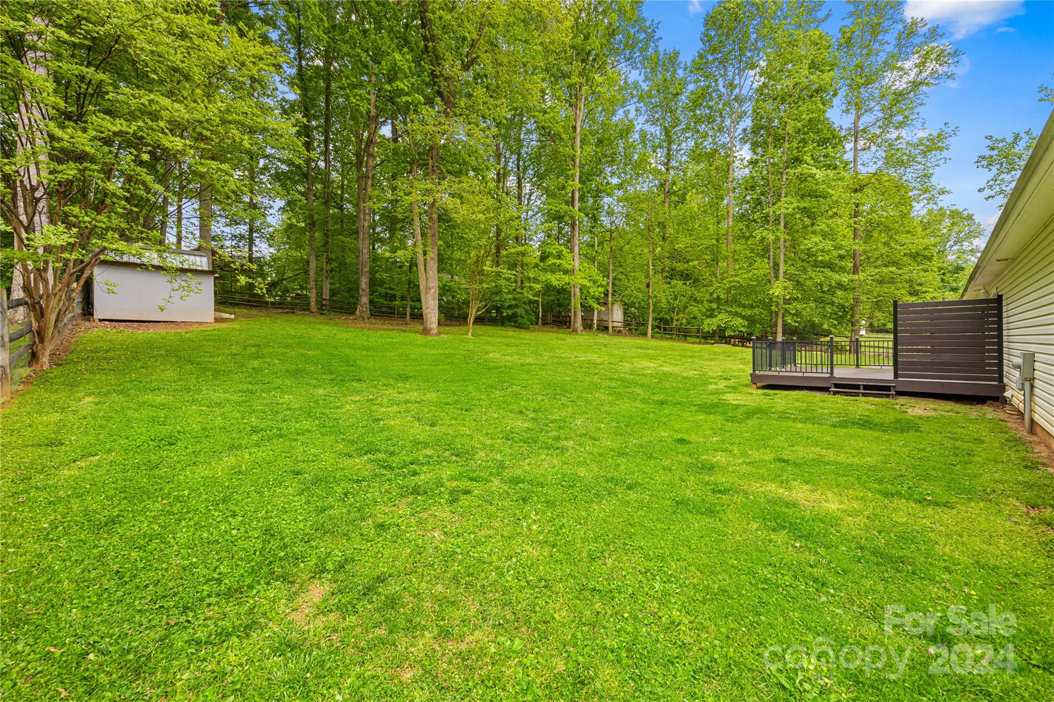 MEADOW GLEN - Residential