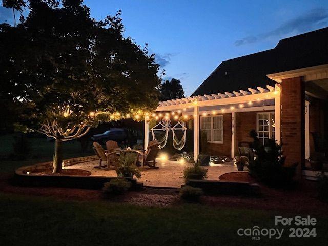 Seven Springs - Residential