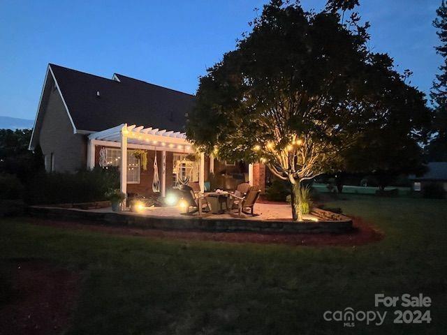 Seven Springs - Residential