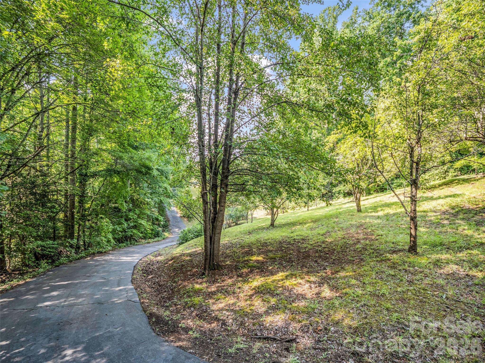 238 Howell Road