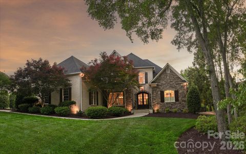 Photo of 3008 Saint Andrews Court, Fort Mill, SC 29707 (MLS # 4375475)