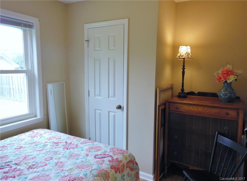 Meadow Glen - Residential