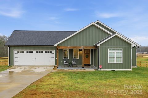88 Pine Tree Road Taylorsville NC 28681