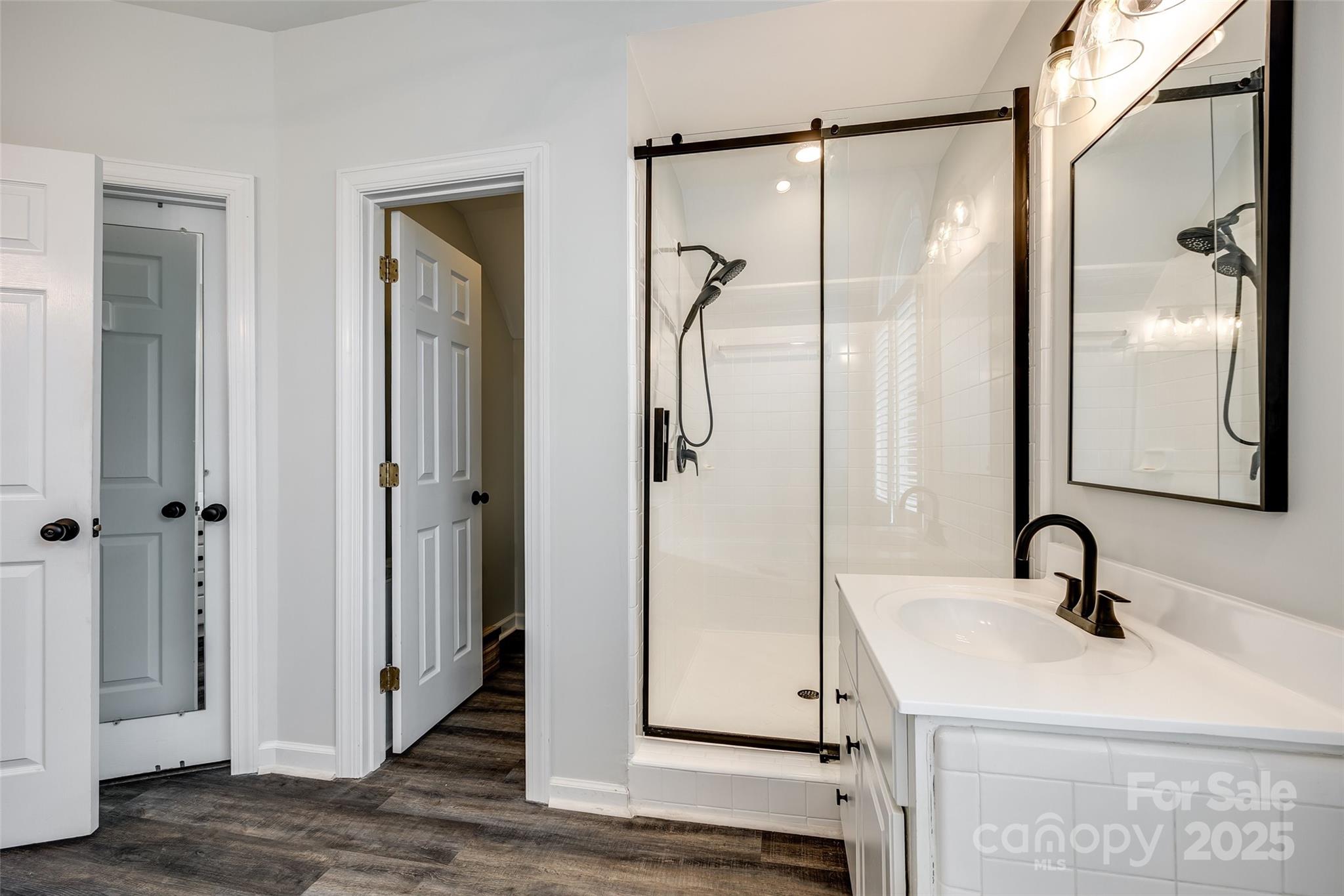 Royal Oaks - Residential