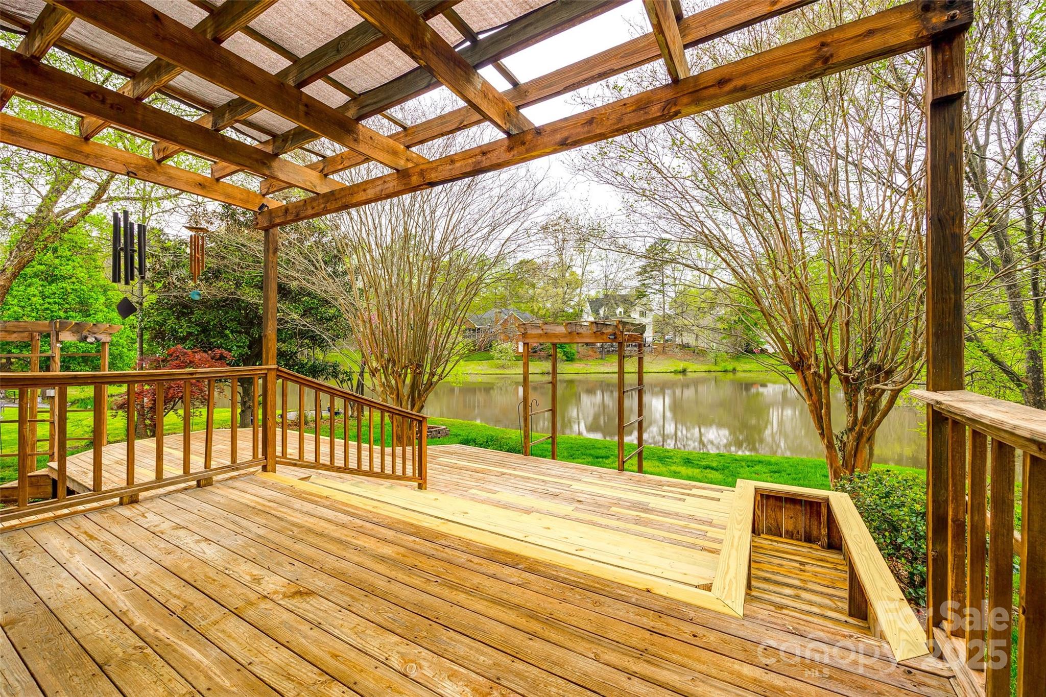 Royal Oaks - Residential