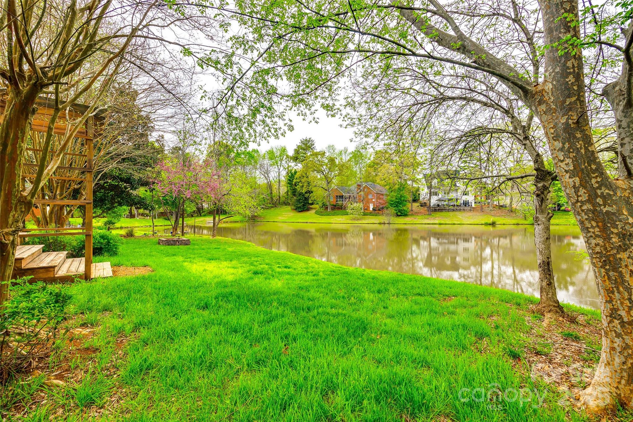 Royal Oaks - Residential