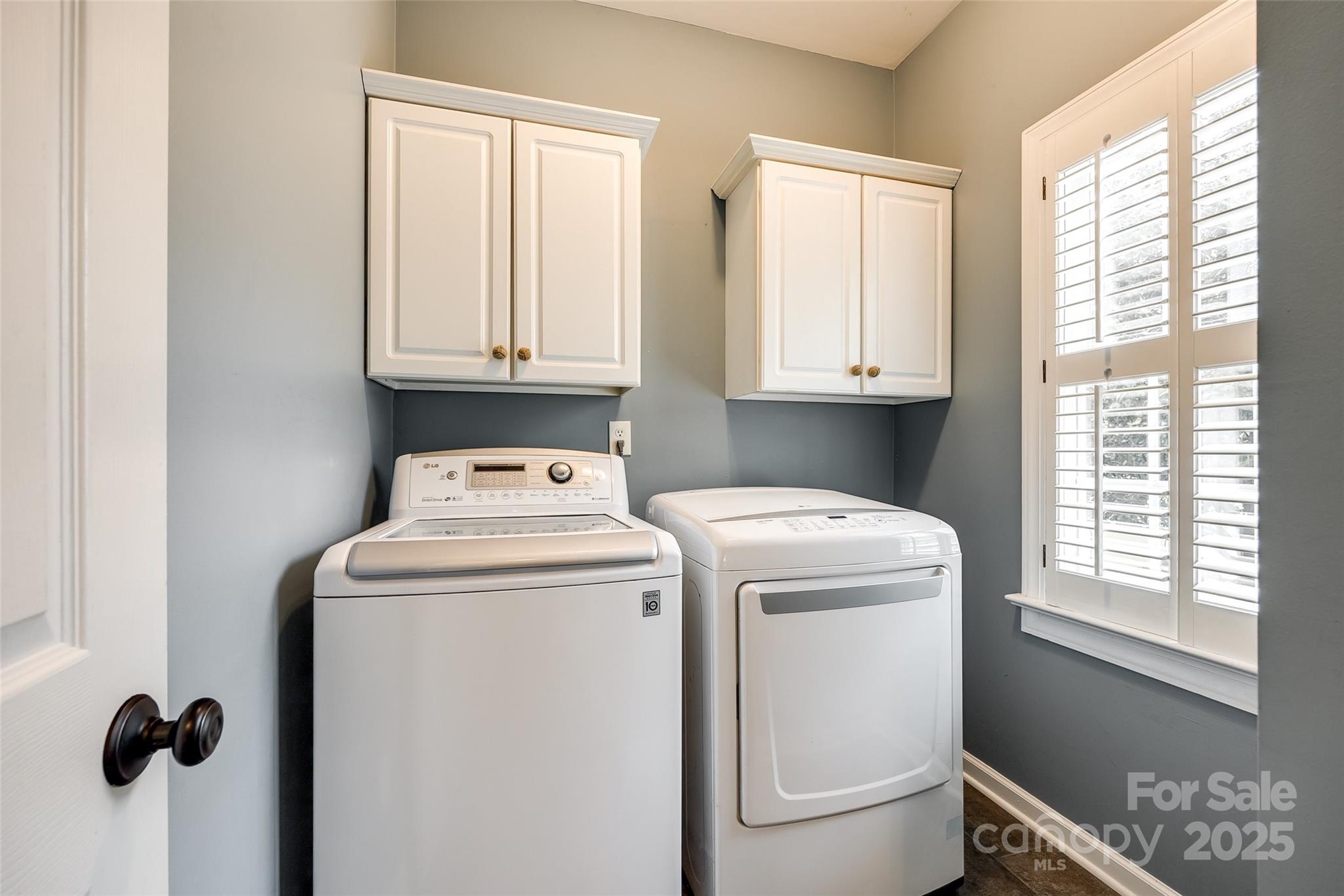 Royal Oaks - Residential