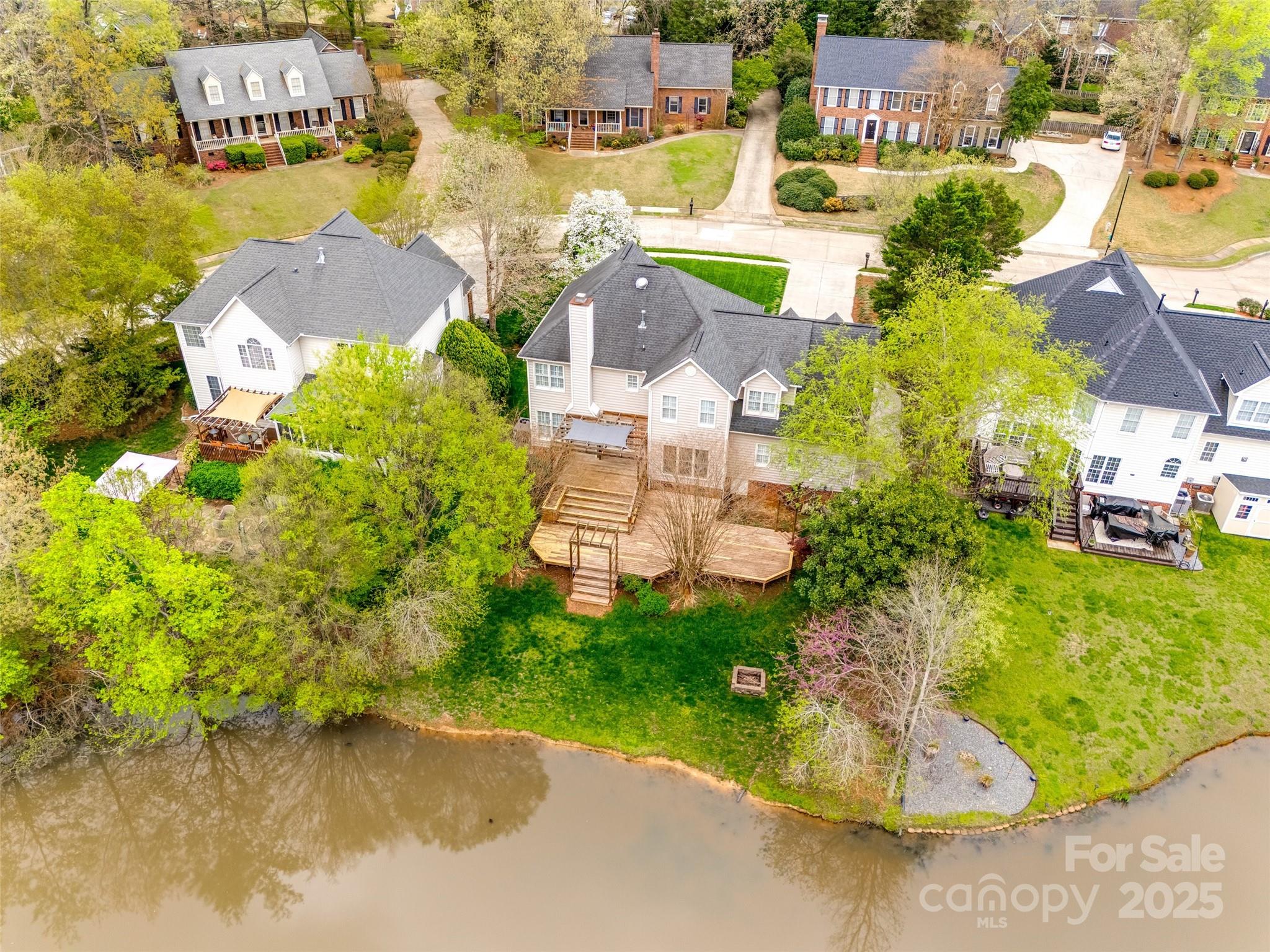 Royal Oaks - Residential