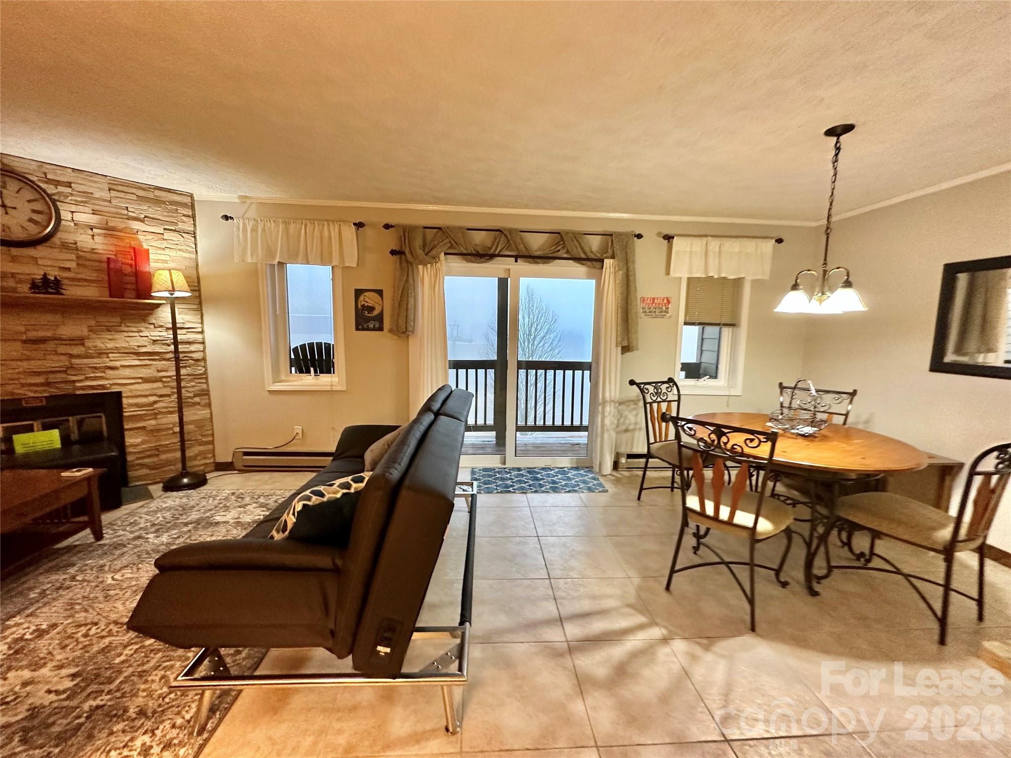 106 sugar ski Drive 635