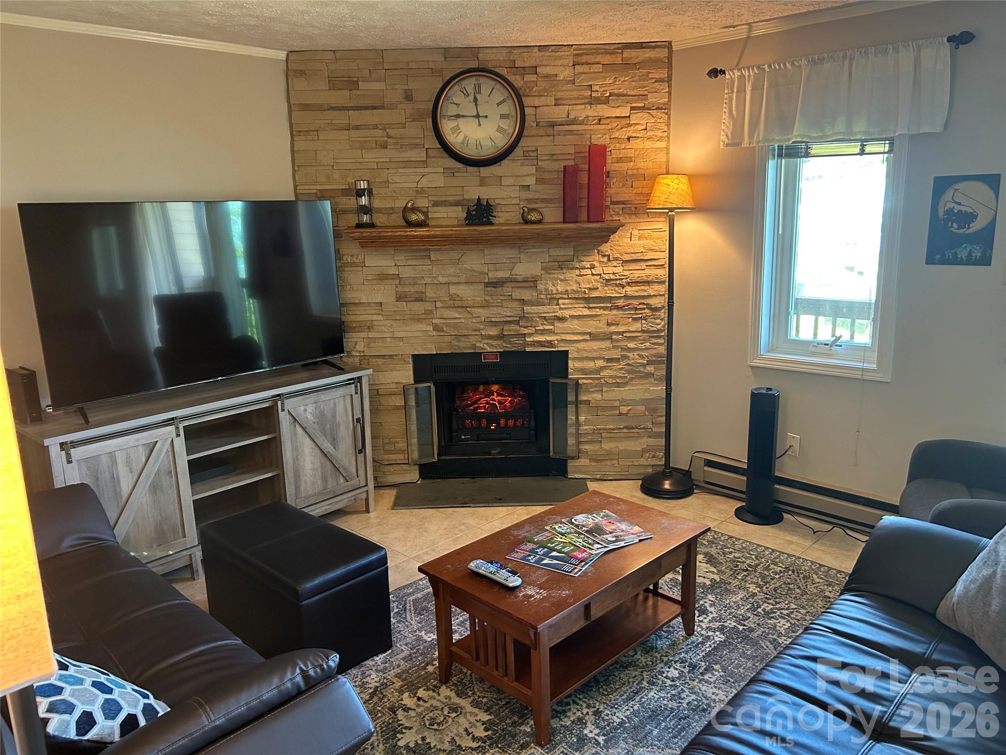 106 sugar ski Drive 635