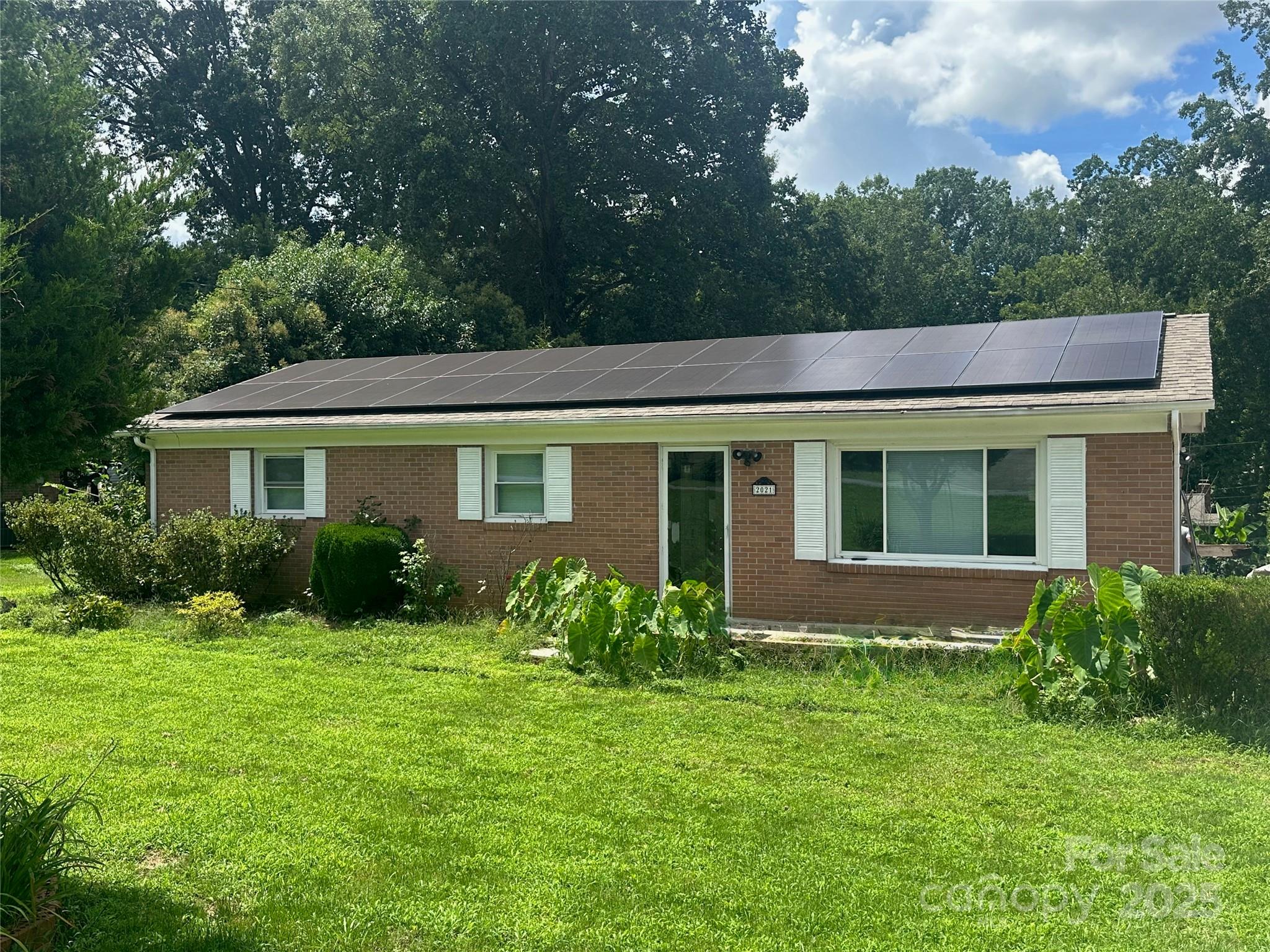 Hollandale - Residential