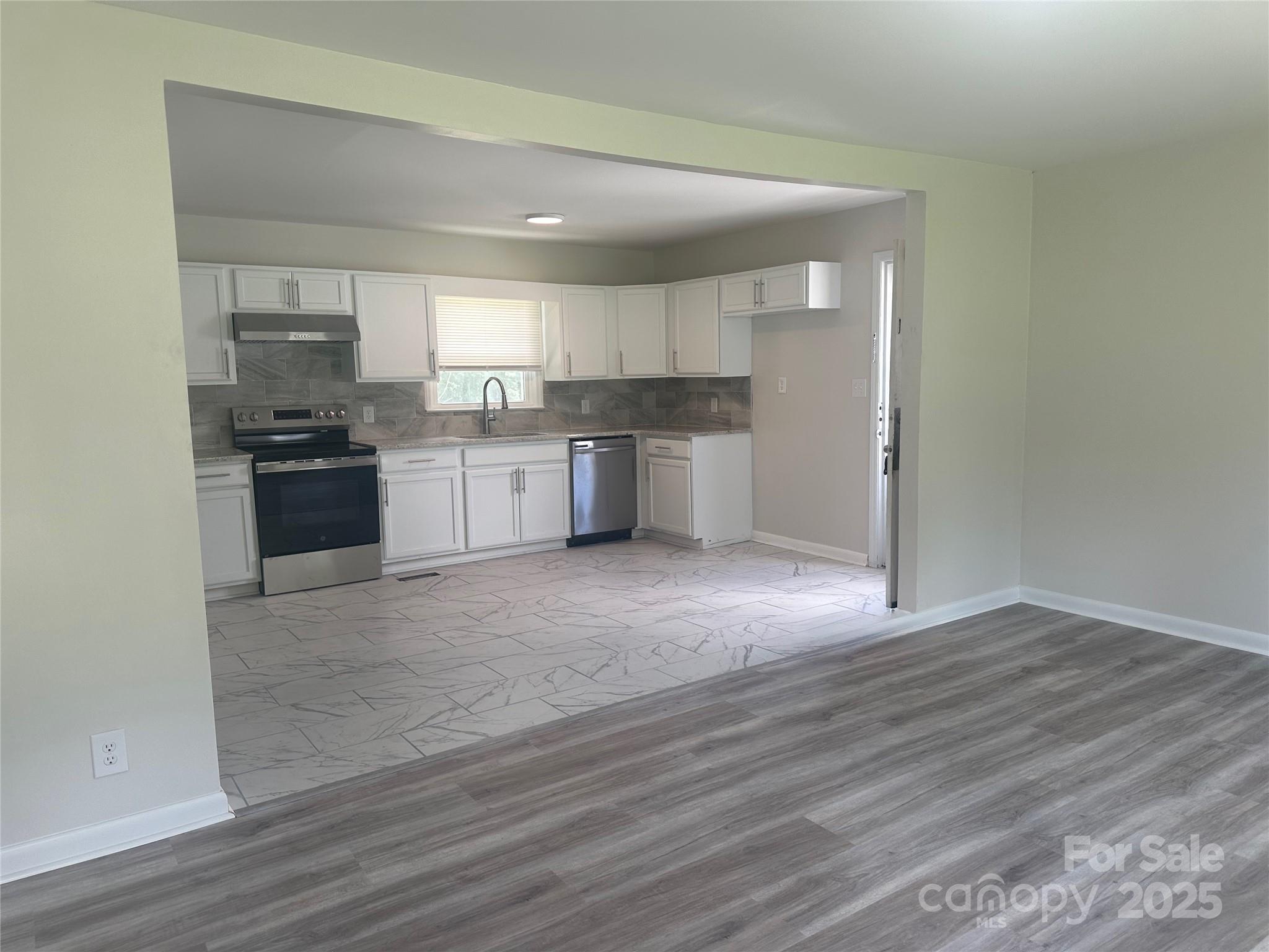 Hollandale - Residential