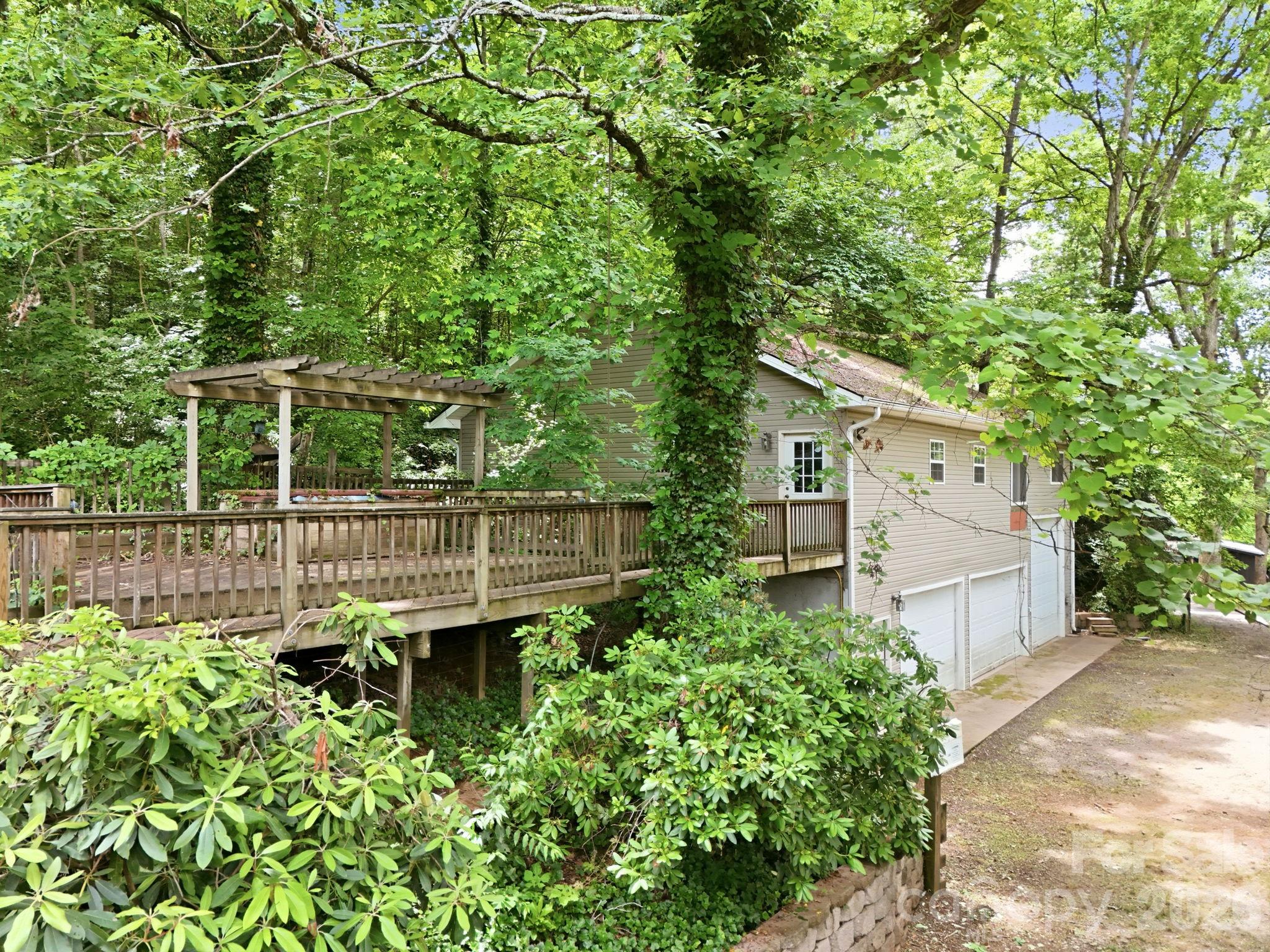 120 Stovall Street