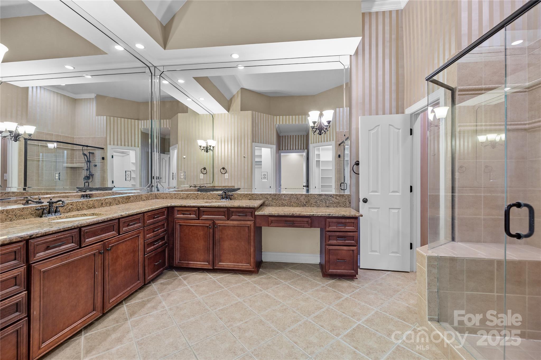 Waterford Glen - Residential