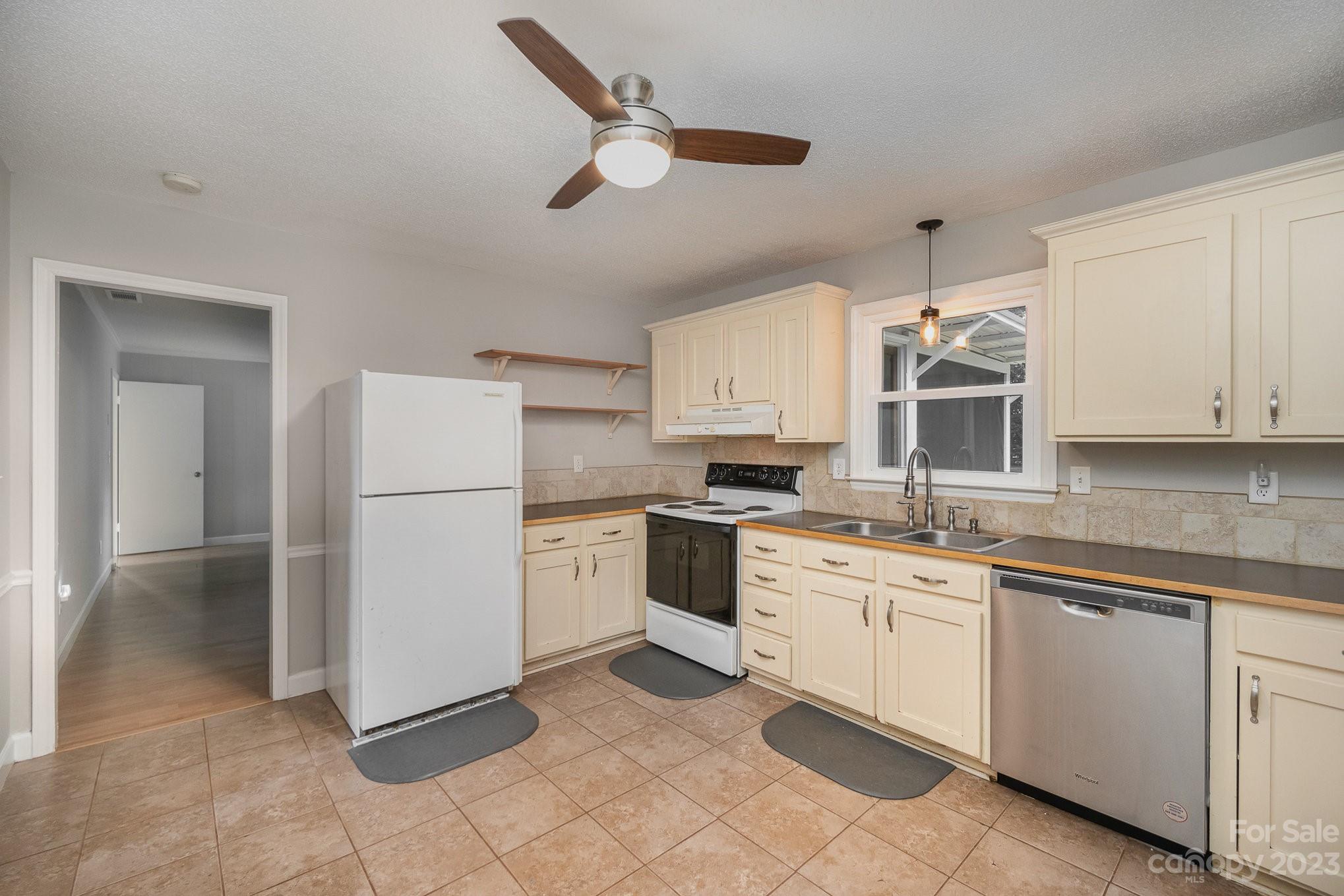 Kingswood Estates - Residential