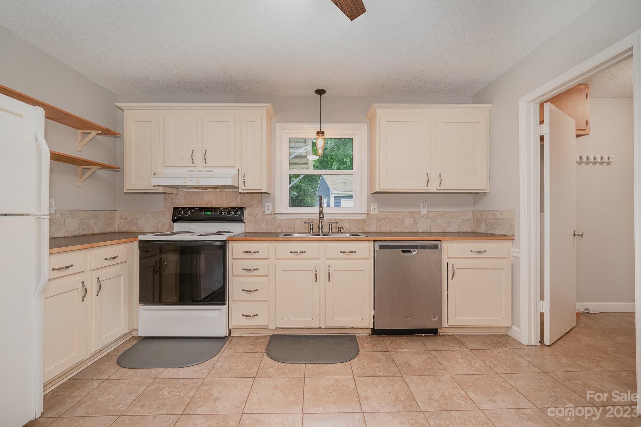 Kingswood Estates - Residential