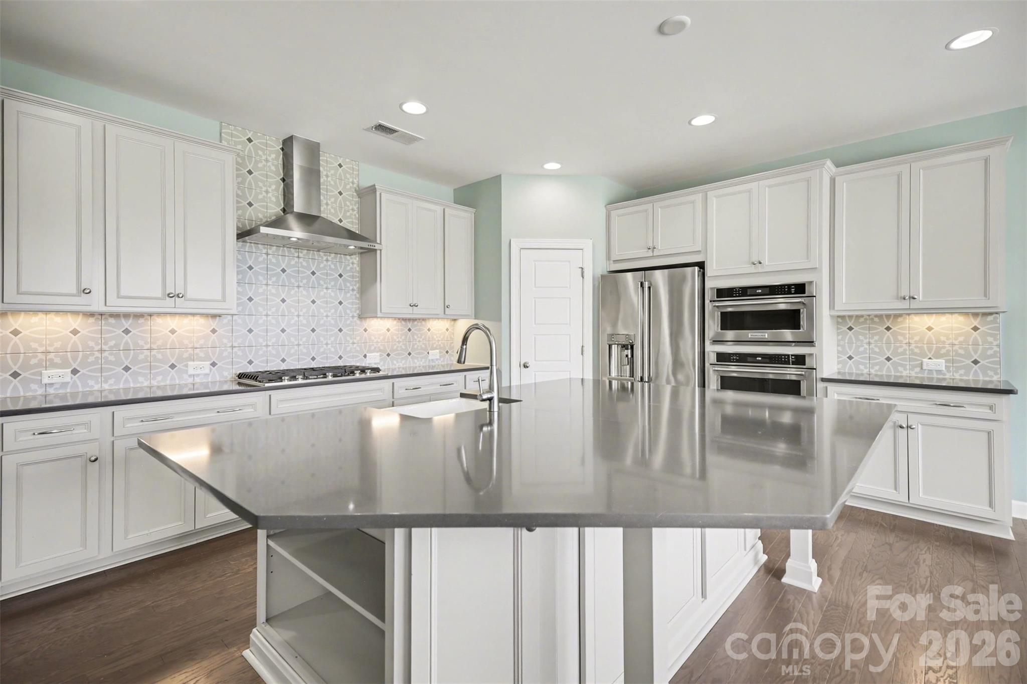 Paddlers Cove - Residential