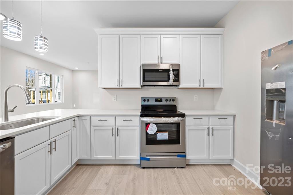 Summer Ridge - Residential