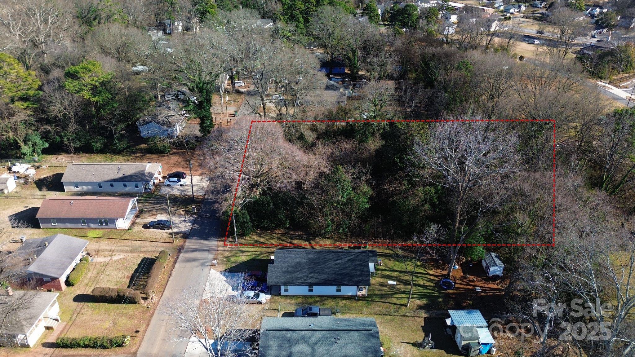 2561 Hemphill Street 17