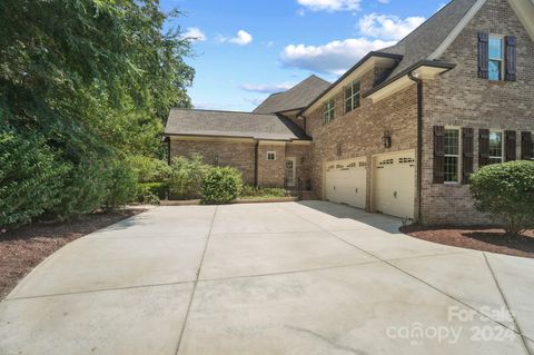 A home in Waxhaw