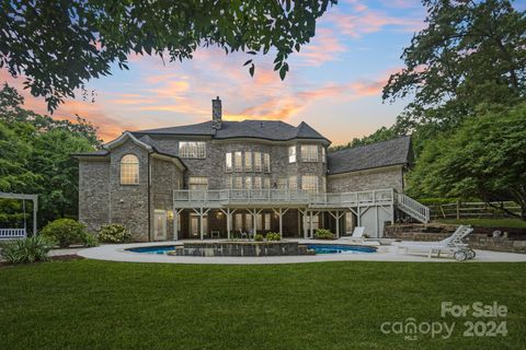 A home in Waxhaw