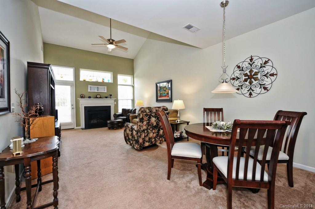 Palmetto Traces - Residential