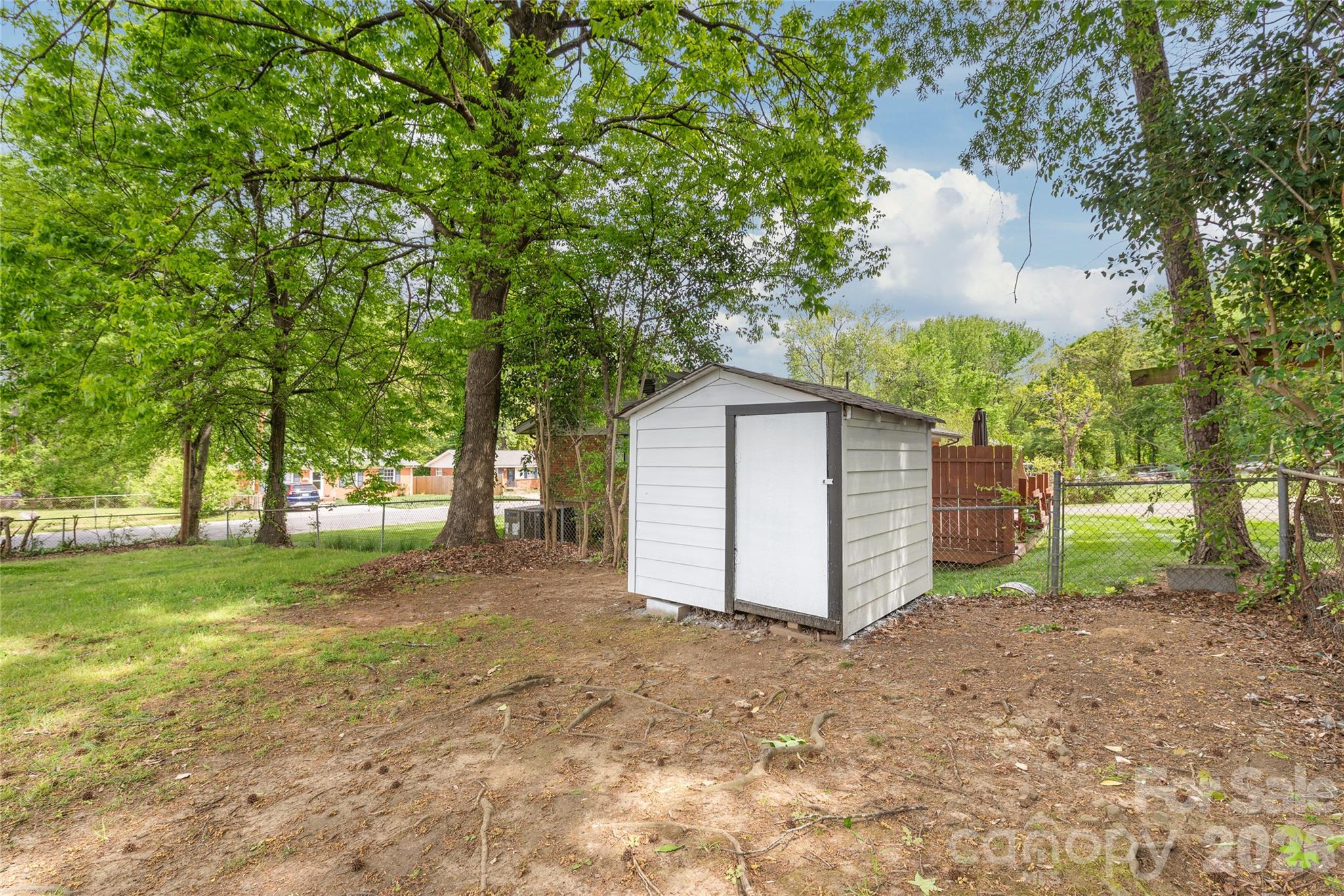 Shady Glen - Residential