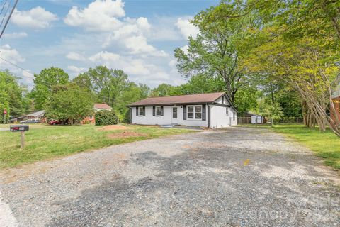 548 Drury Drive Charlotte NC 28206