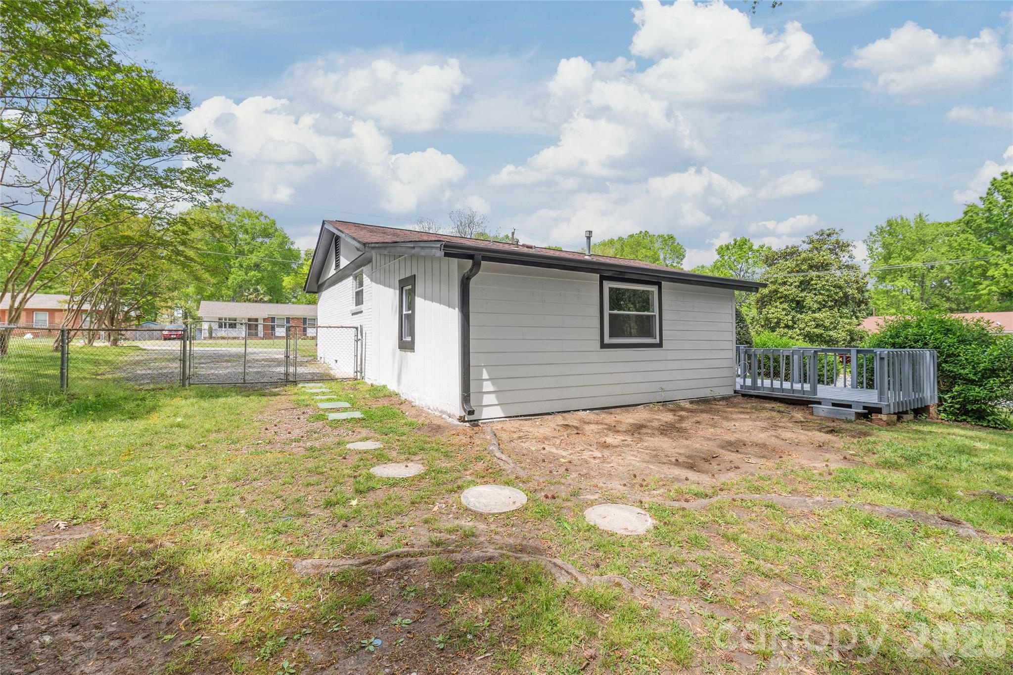 Shady Glen - Residential