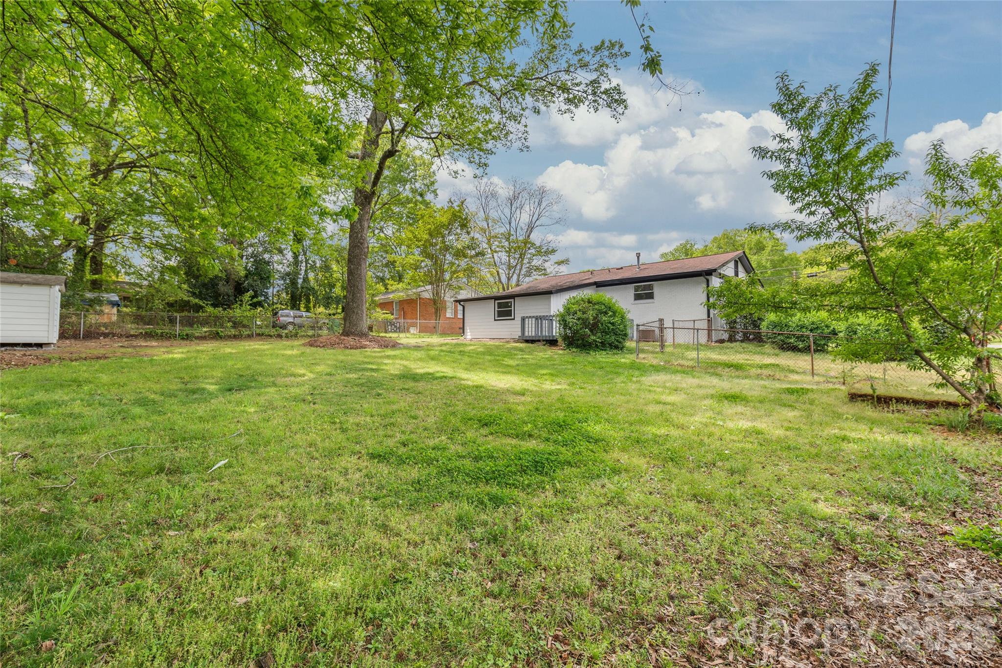 Shady Glen - Residential