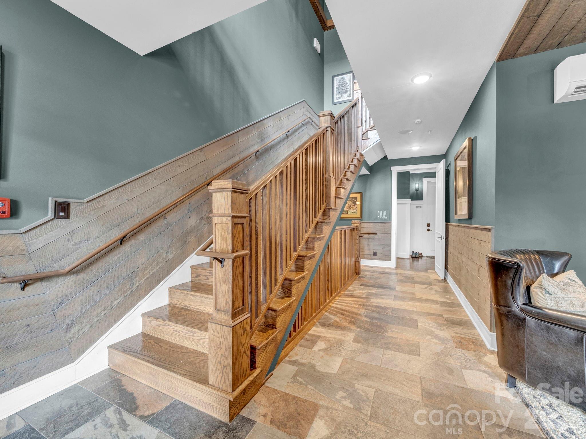 198 Ramblestone Terrace 203