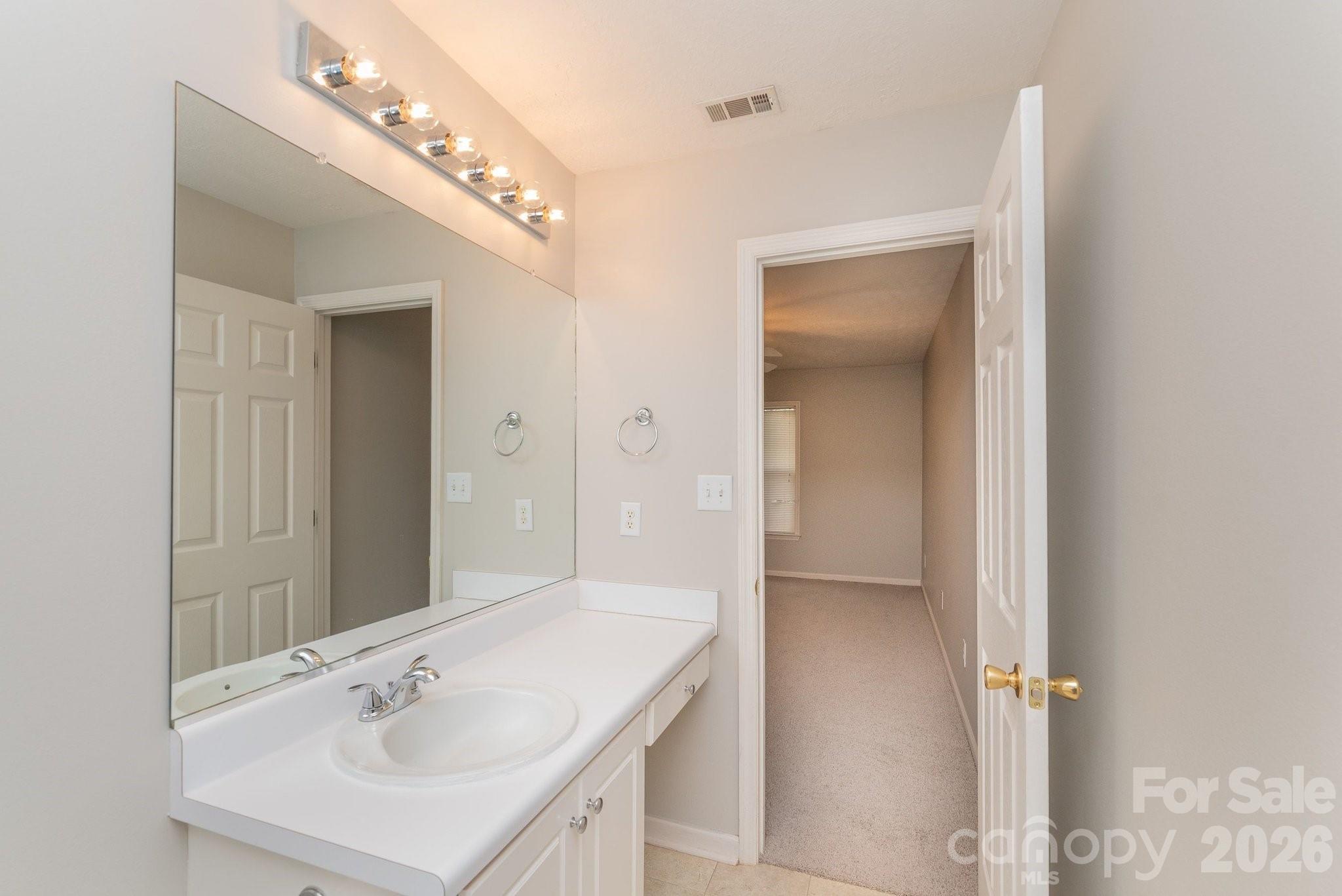 Stonington - Residential