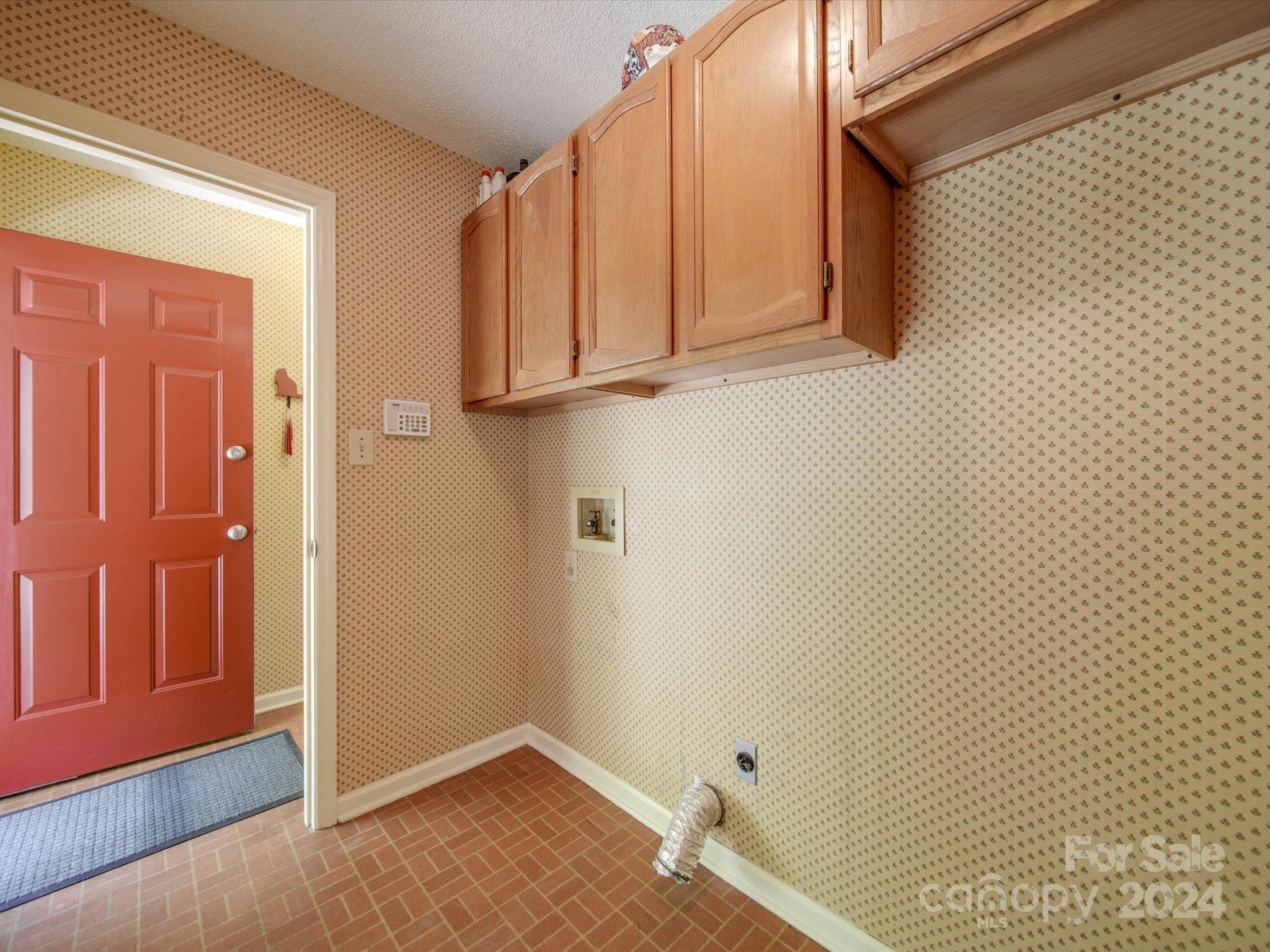 Carowood - Residential