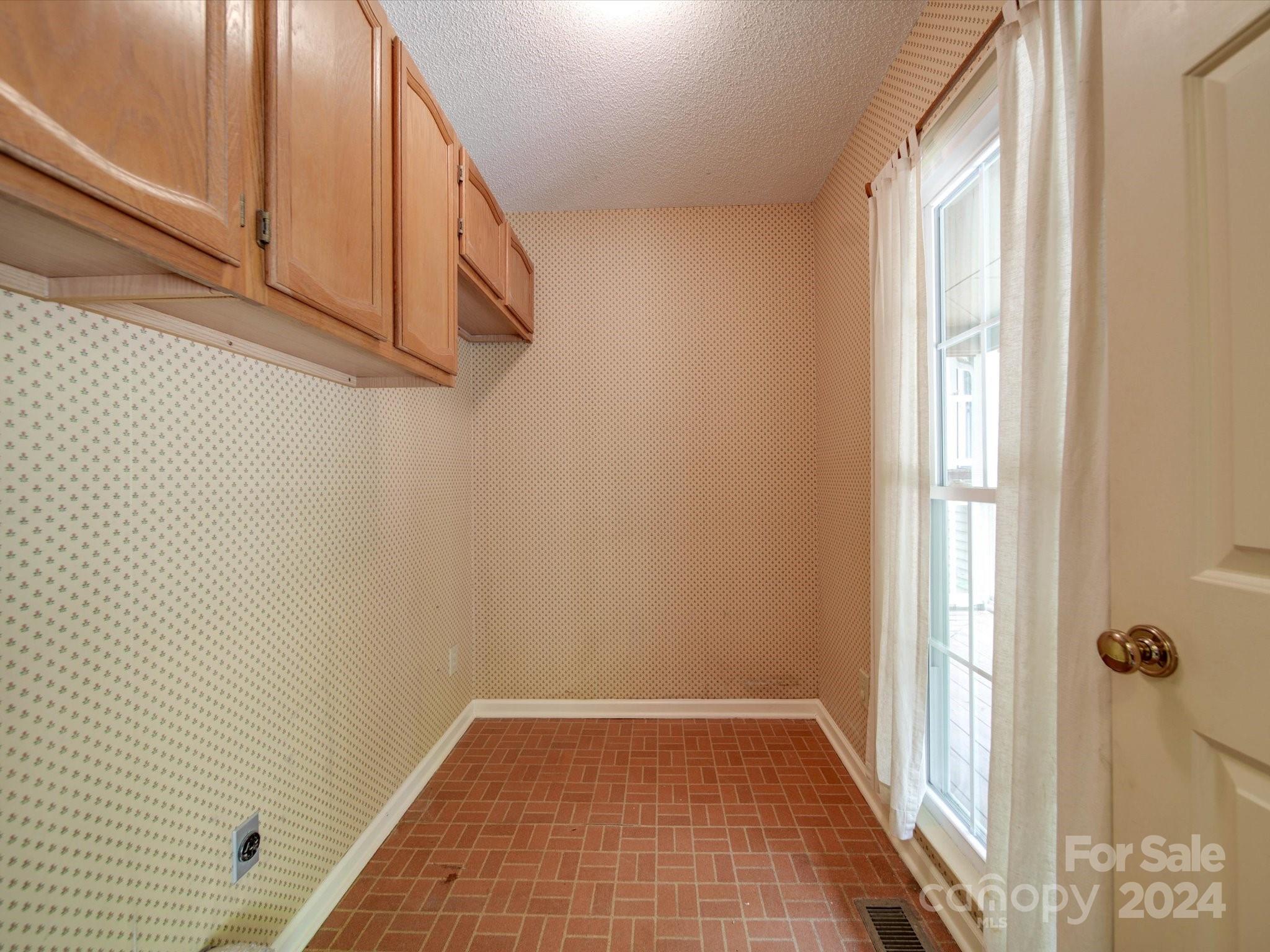 Carowood - Residential