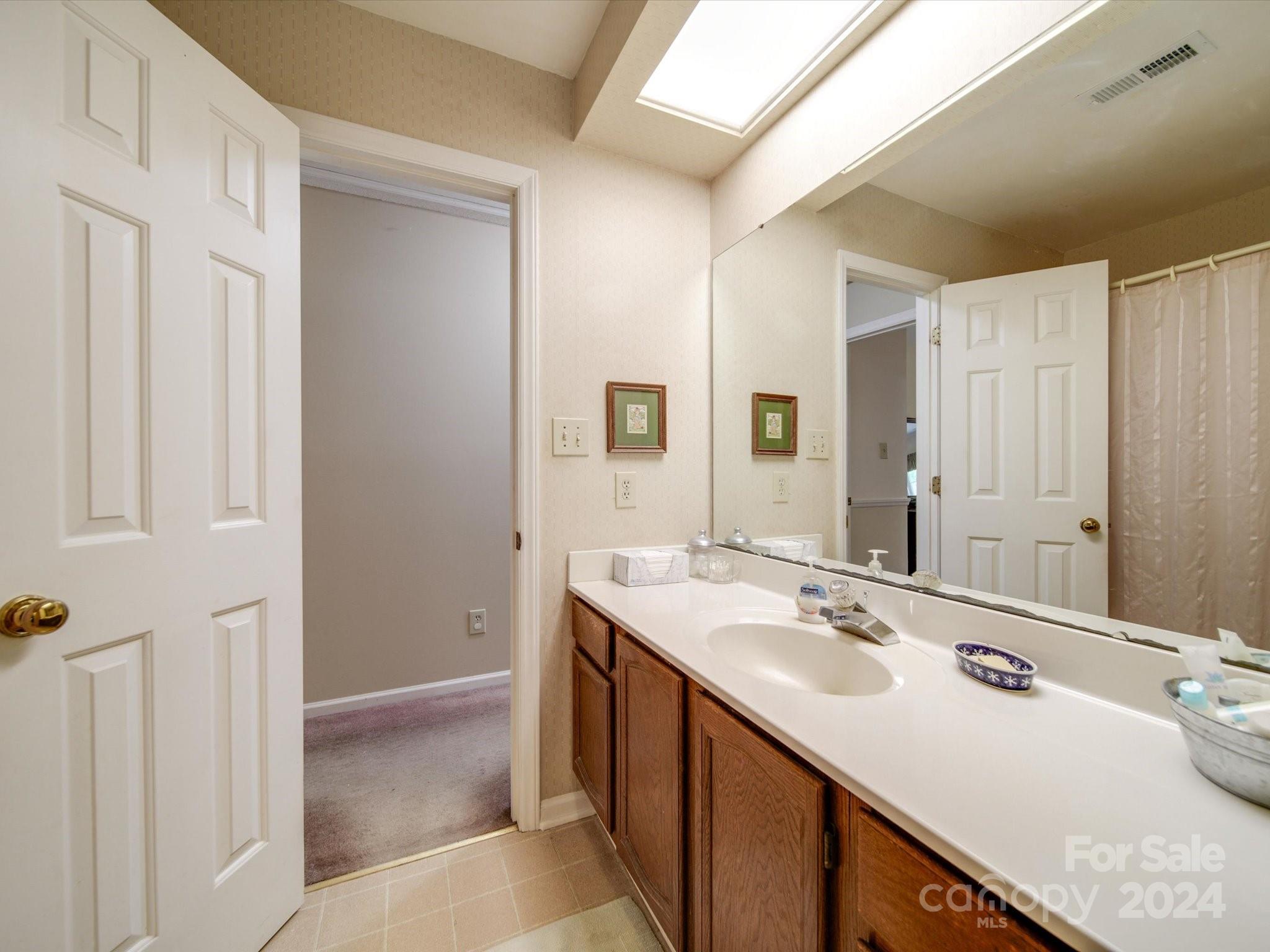 Carowood - Residential