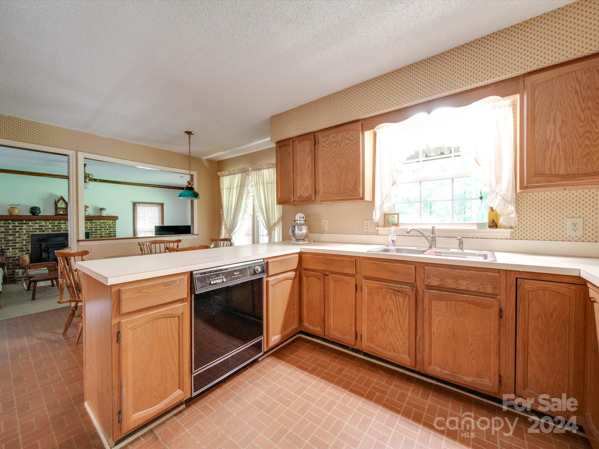 Carowood - Residential