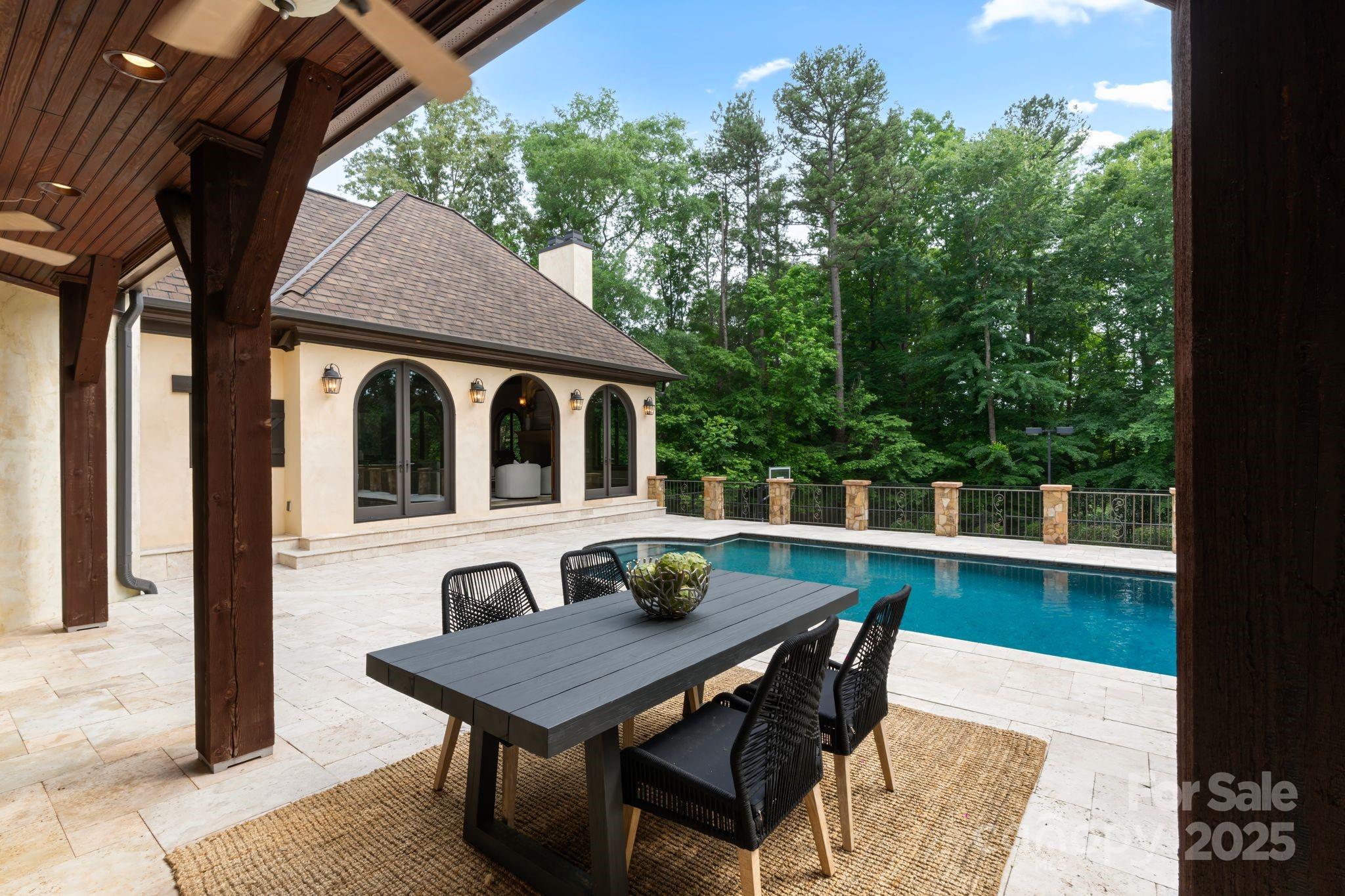 Firethorne - Residential